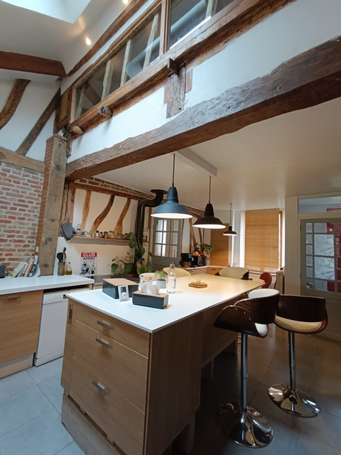 Immo80 – L'immobilier à Amiens et dans la Somme-MAISON ATYPIQUE – 4/5 CHAMBRES – JARDIN – QUEVAUVILLERS