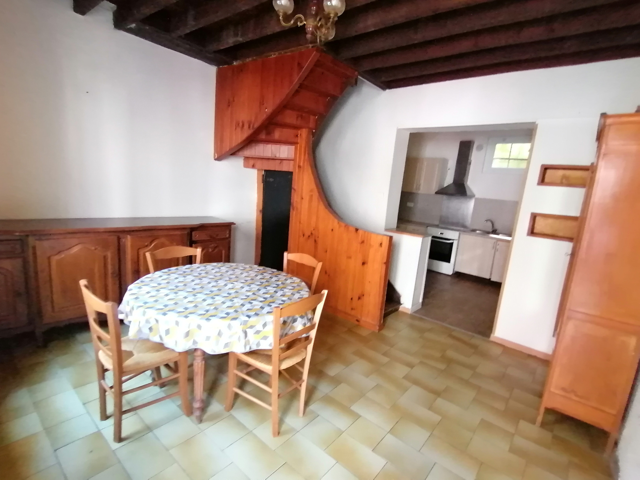 Immo80 – L'immobilier à Amiens et dans la Somme-MAISON EN RETRAIT DE RUE PROCHE DES FACS