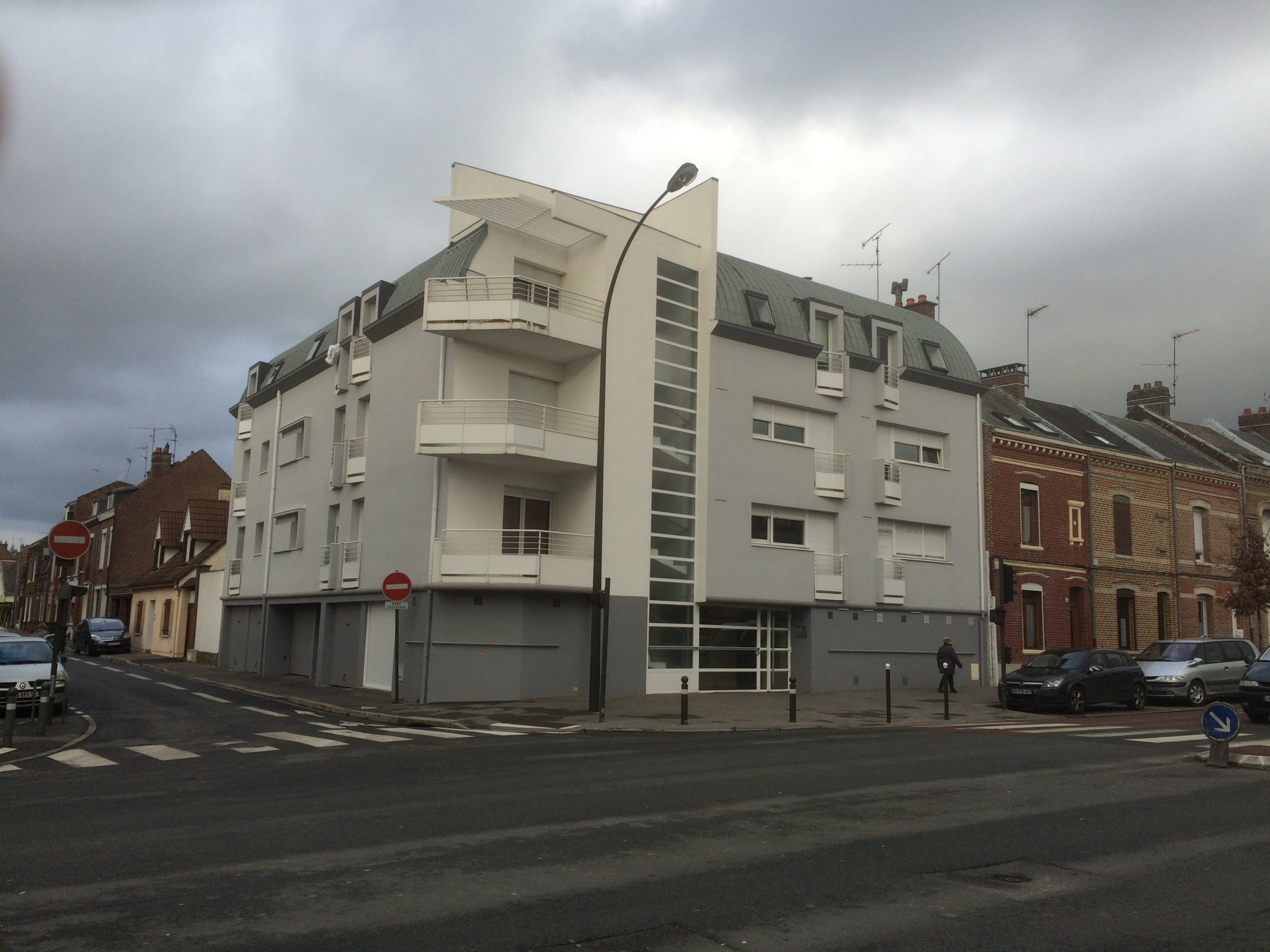 Immo80 – L'immobilier à Amiens et dans la Somme-QUARTIER SAINT PIERRE STUDIO D’ENVIRON 21M2 AVEC UNE PLACE DE PARKING