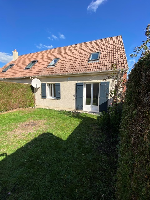 Immo80 – L'immobilier à Amiens et dans la Somme-PAVILLON AVEC JARDIN ET GARAGE AMIENS SUD